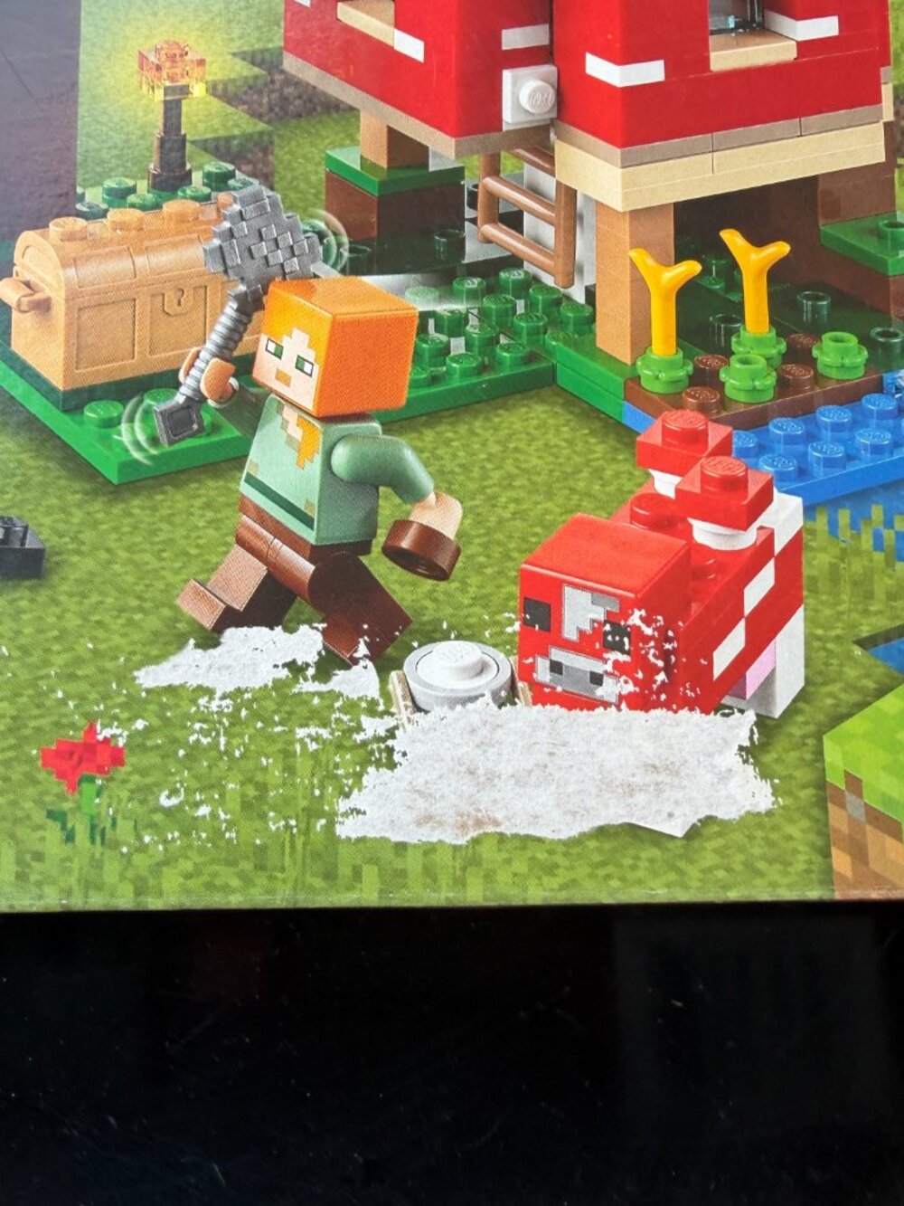 LEGO MINECRAFT SET #21179 THE MUSHROOM HOUSE NEW & FACTORY SEALED RETIRED - Picture 2 of 5